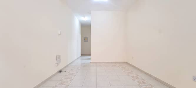 Studio for Rent in Bur Dubai, Dubai - 20230919_141812. jpg