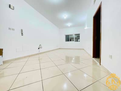 Specious 1 BHK with Nice 2 toilets Nice ceramic tiles and central ac Big size wardrobe good building for 53k