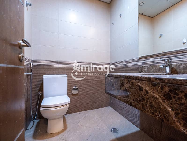11 MCP01339-HDR. jpg