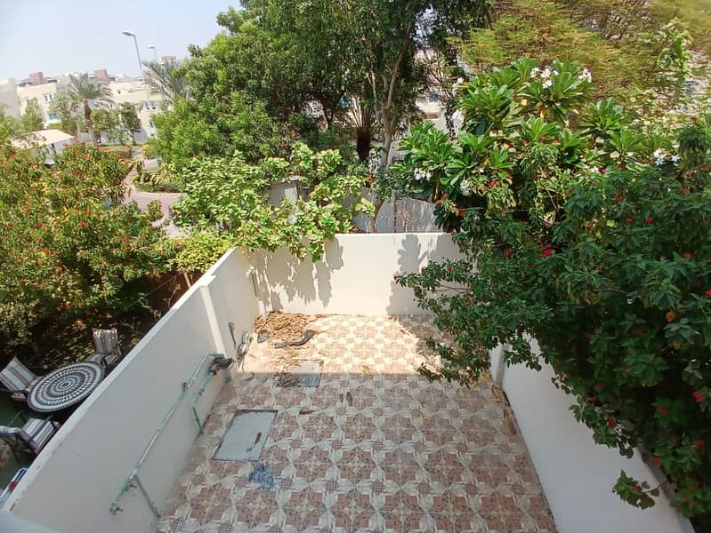 3 3bED rOOM dESERT gARDEN. jpg
