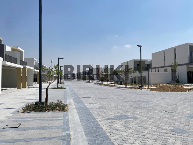 位于蒂拉尔阿尔加夫综合社区,伊兰住宅区 3 卧室的别墅 3300000 AED - 7344881 位于蒂拉尔阿尔加夫综合社区,伊兰住宅区 3 卧室的别墅 3300000 AED - 7344881