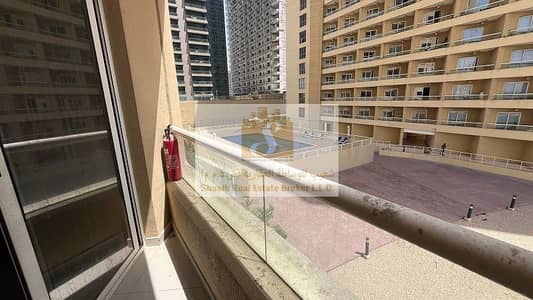 STUDIO FOR SALE LAKESIDE C-DPC