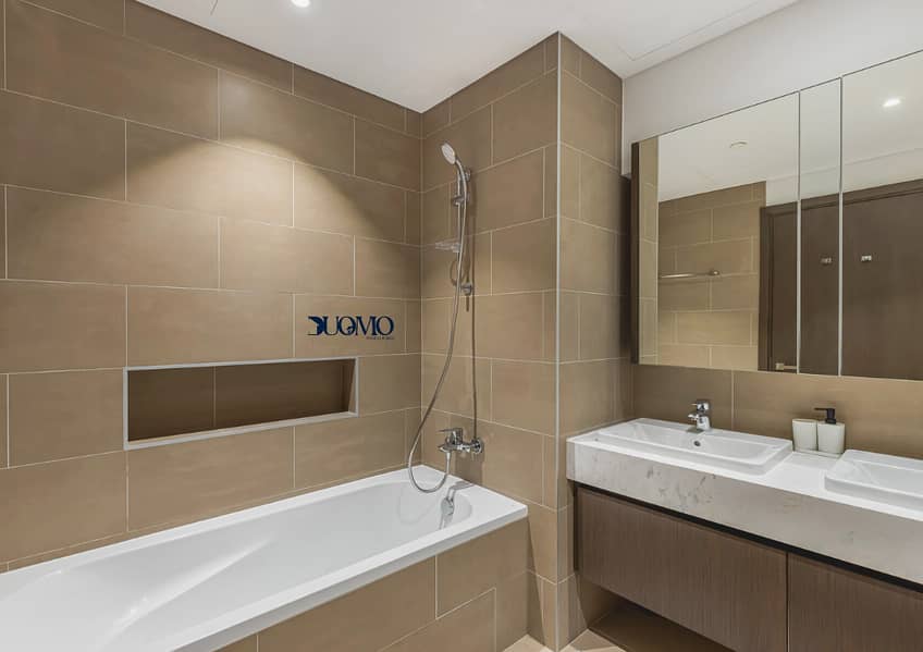 20 Bathroom 1. png