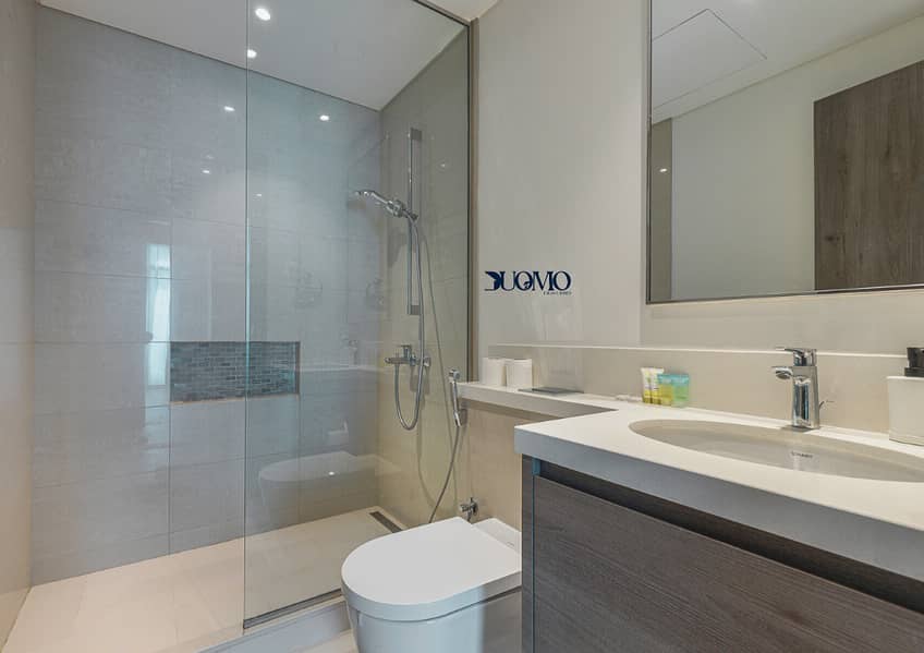 22 Bathroom 4. png