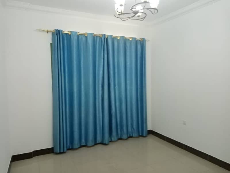 8 3. jpg