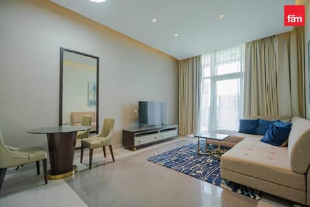 Luxurious Finishes and Scenic Lake Views