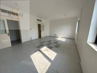 apartment for rent , luxury tower , 4 bed room , maid room , kitchen , bathrooms , security , balcony