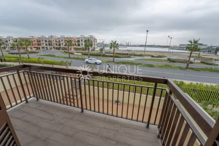 3 Bedroom Townhouse for Sale in Jumeirah, Dubai - Largest Plot | Open Water View I Prime Location