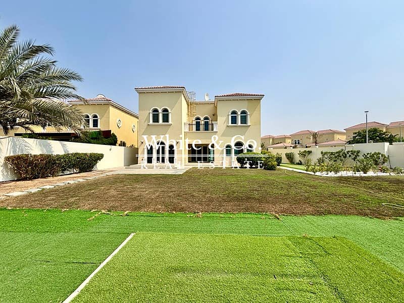 Вилла в Джумейра Парк，Легаси, 3 cпальни, 335000 AED - 9731121