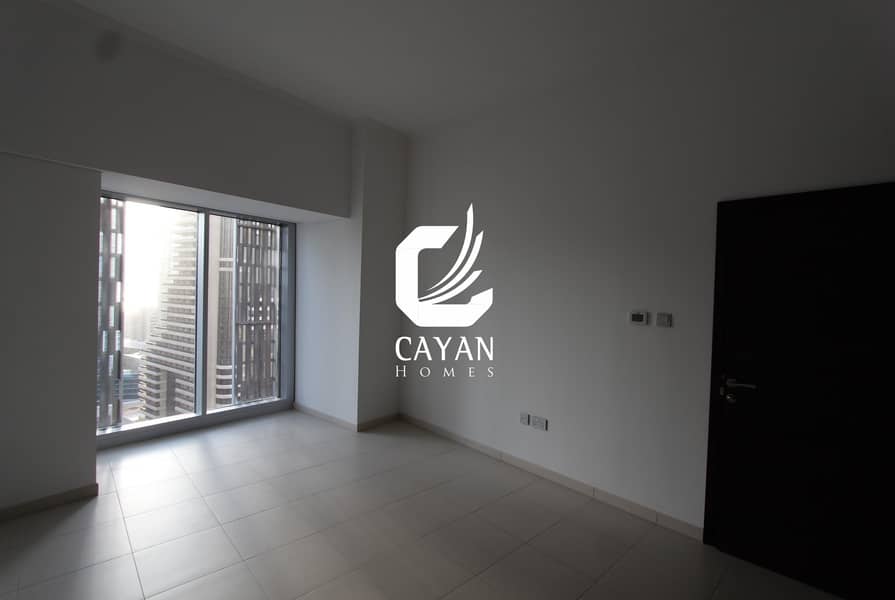 Amazing Views!! 1BR In The Prestigious Cayan Tower