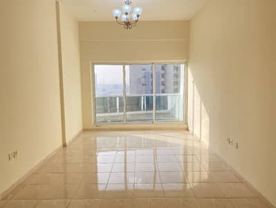 UnFurnished  2  Bedroom  Apartment  in Champion Tower 1