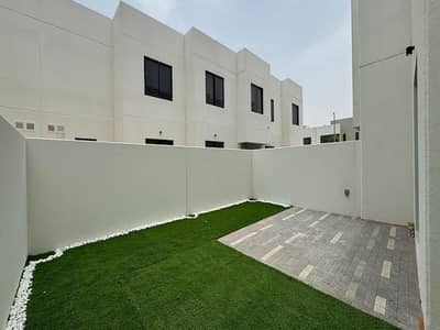 2 Bedroom Townhouse for Rent in Yas Island, Abu Dhabi - WhatsApp Image 2024-09-17 at 12.43. 25. jpeg