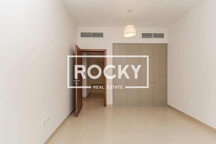 6 Hamad Ahmed Hamad Bin Suqat Al Falasi Building - Unit 218 - 2BR-10. jpg