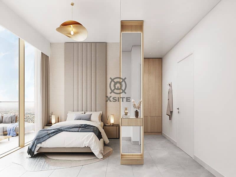 8 UH  by Ellington - Bedroom. jpg