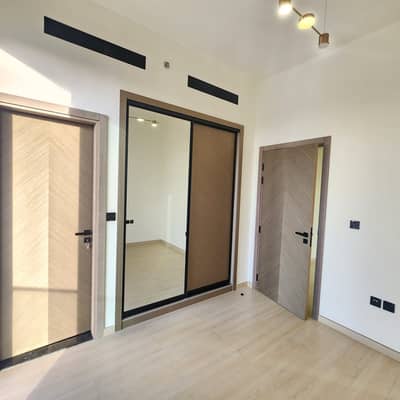 Amazing Unit | City View | Middle Floor | Spacious