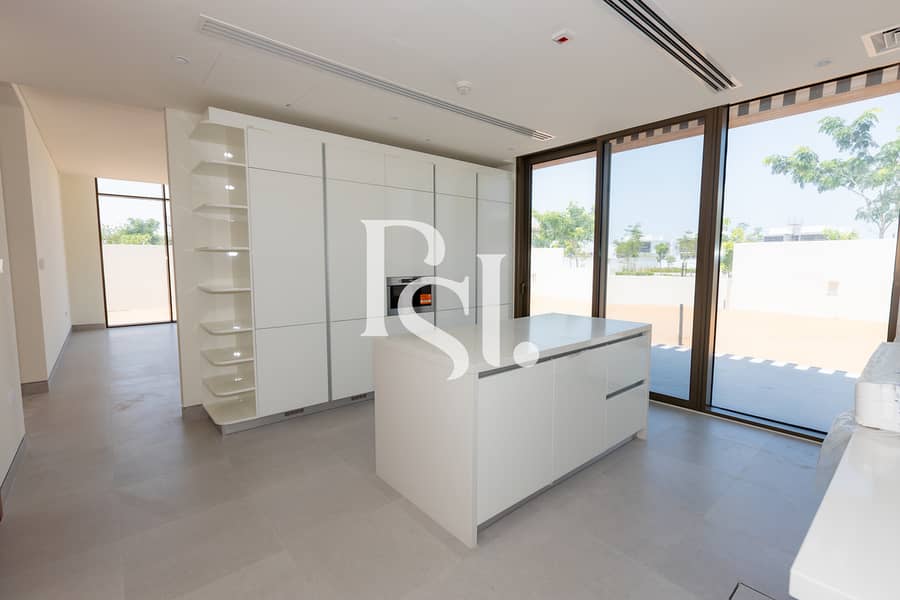 5 villa-5brm-al-jubail-island-abu-dhabi-24. jpg