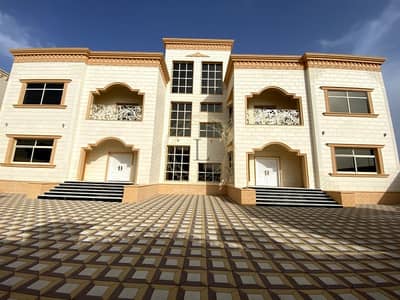 10 Bedroom Villa for Rent in Zakhir, Al Ain - Fourteen Bedrooms | Huge Villa | Three Floors