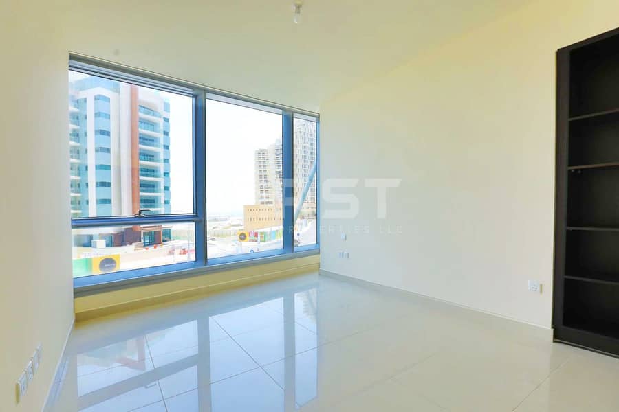 6 Internal Photo of 1 Bedroom Apartment in Shams Abu Dhabi Sun Tower Abu Dhabi UAE (8). jpg