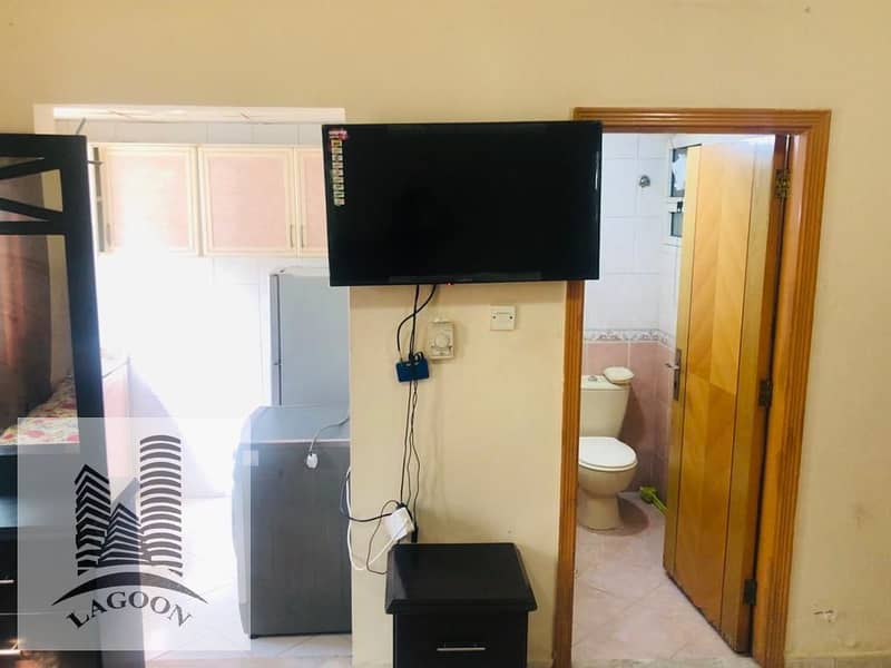 5 Studio center