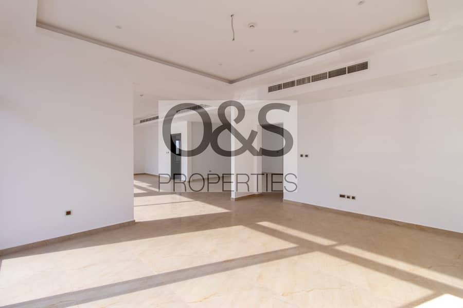 4 Mega Deal on Duplex Villa for Sale which was built in 2020