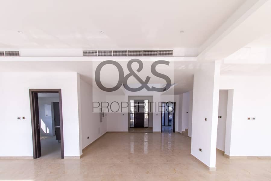 5 Mega Deal on Duplex Villa for Sale which was built in 2020