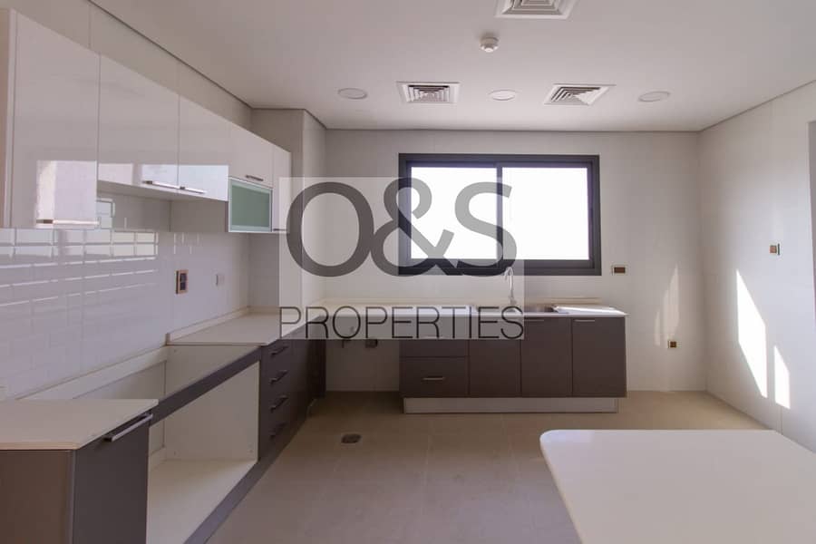 7 Mega Deal on Duplex Villa for Sale which was built in 2020
