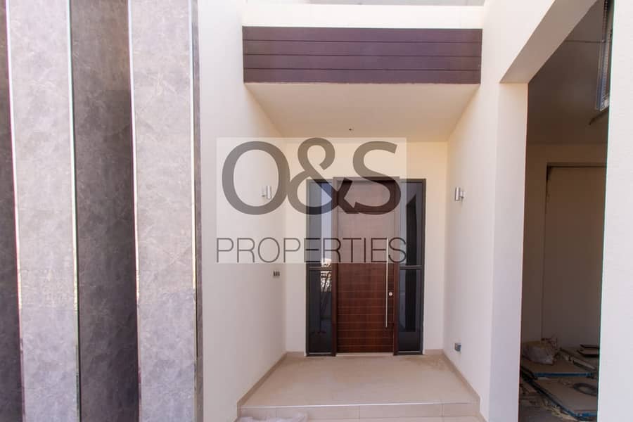 21 Mega Deal on Duplex Villa for Sale which was built in 2020