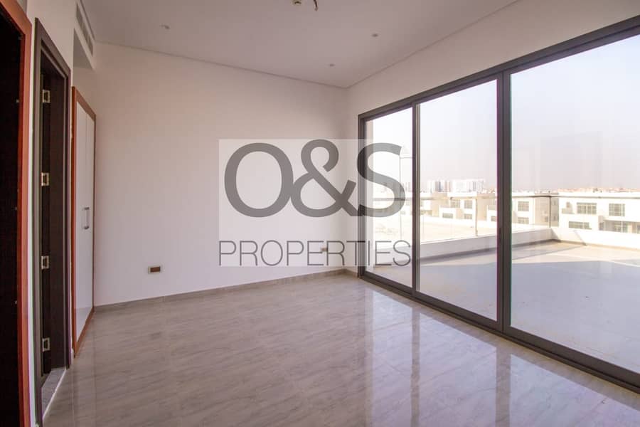 30 Mega Deal on Duplex Villa for Sale which was built in 2020