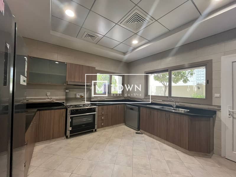 12 602cef59-d443-4f6c-914e-d896db770e5c. jpg