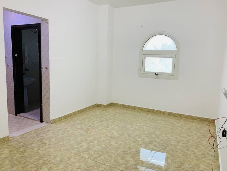 Monthly rent | 1 BHK Apartment Available in Al Shalila near to KIZAD 2000 AED