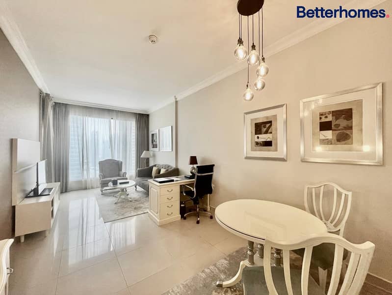Premium Type| Close to Metro| Serviced| 4 cheqs Premium Type| Close to Metro| Serviced| 4 cheqs