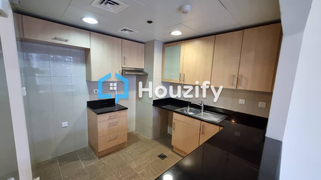 13 15 - Kitchen 3. jpg