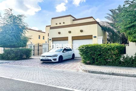 4 Bedroom Villa for Sale in Jumeirah Park, Dubai - 4 Bed Villa | Upgraded | OPEN HOUSE THIS WEEKEND