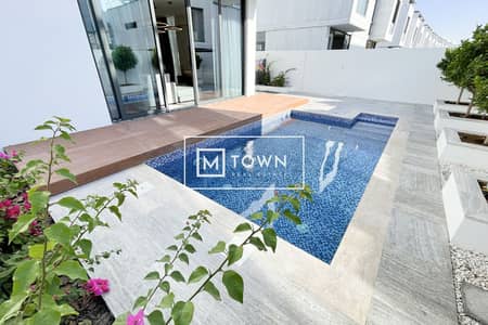 FOR SALE: Luxury 4-Bedroom Villa  with Sea View | 10% Down Payment  | Freehold  | Prime Community!