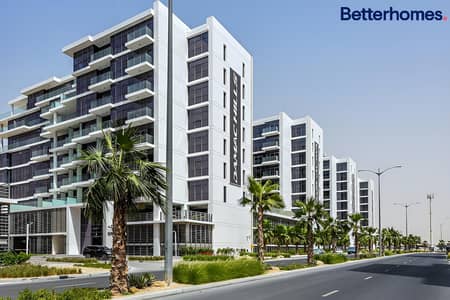 Large Studio | Middle floor | Motivated Seller