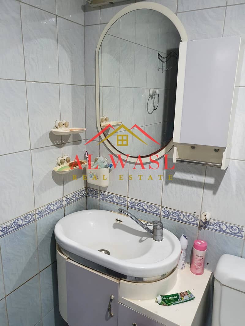 12 6e59e6a3-f46b-401e-ae99-c816151fa981. jpeg