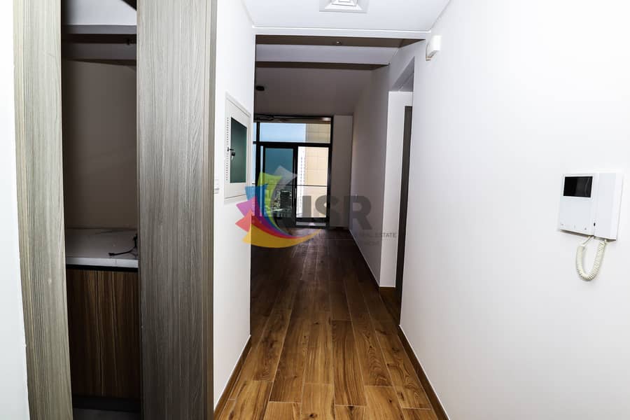 EXCELLENT FINISHING 1BR W/ BALCONY EQUIPPED KITCHEN FOR THE FAMILY 100K - Image 6