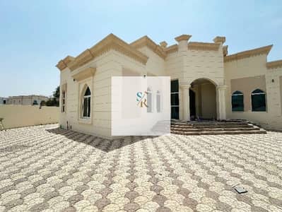 5 Bedroom | LUXURIOUS Villa | With Swimming Pool | Maid Room |