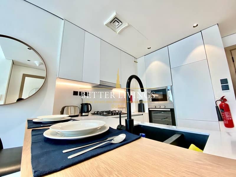 Pool View | Fully Furnished | Premium Quality | All Bills Paid | Book Now! - Image 9