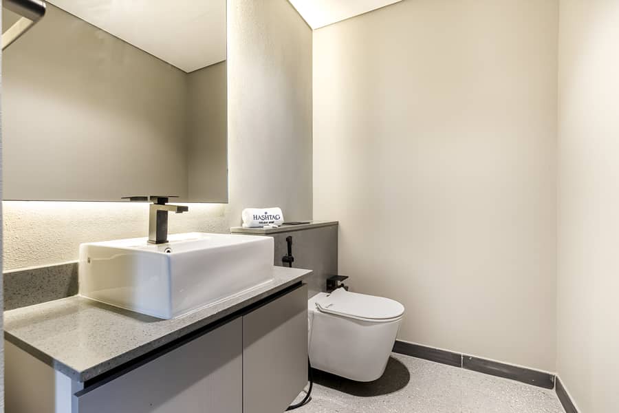 18 115A3118-HDR. jpg