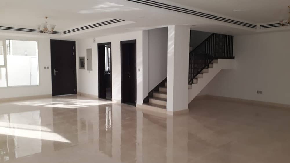 Brand new Beautiful 4 bedroom villa with maid for rent in al twar