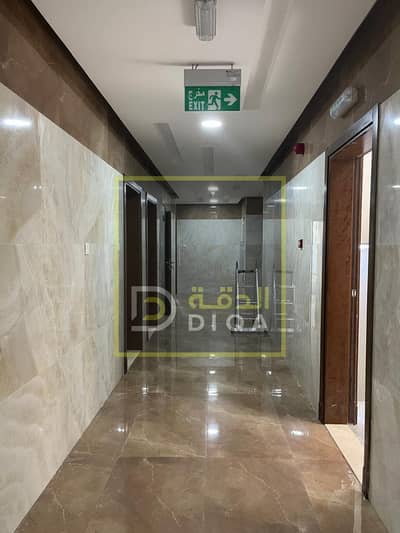 11 Bedroom Building for Sale in Muwaileh, Sharjah - 05fcabb7-907c-4370-aeed-abc3fe766f7f (1). jpg