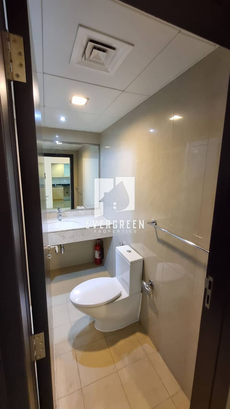 21 16 - Guest Bathroom 1. jpg