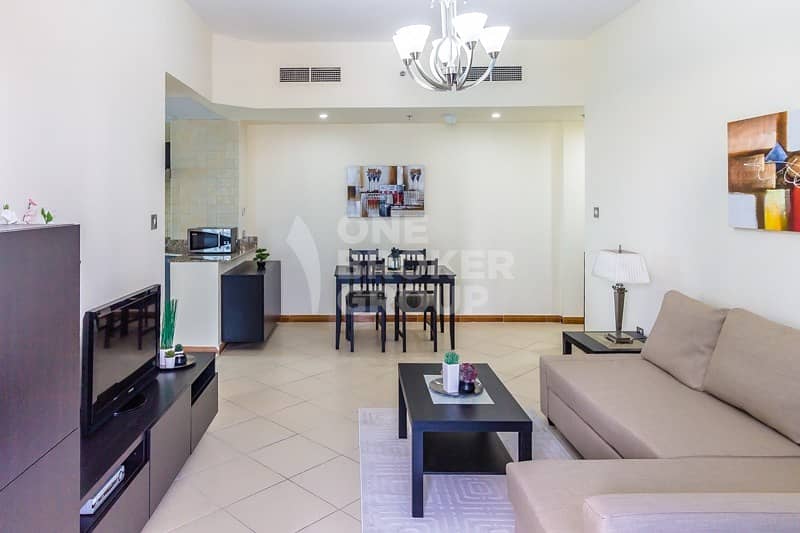 Hot Deal! 1 BR Close to Metro | SZR View