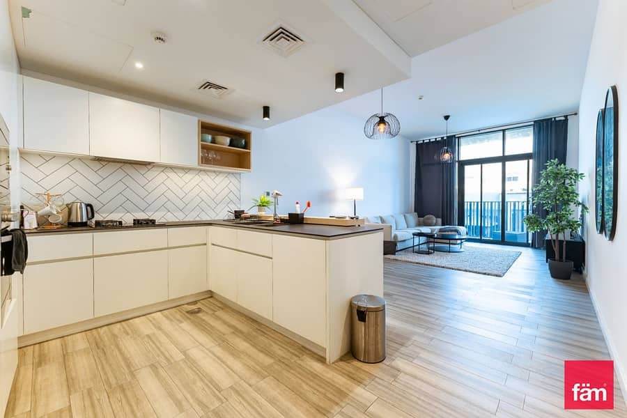 Luxury 1BR | Large Layout | Tenanted | High ROI