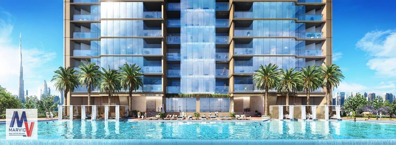10 RUYA_35Regalia_06Pool_008. jpg