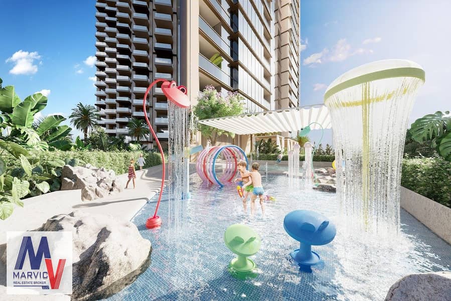 18 RUYA_35Regalia_23Splashpool_006. jpg