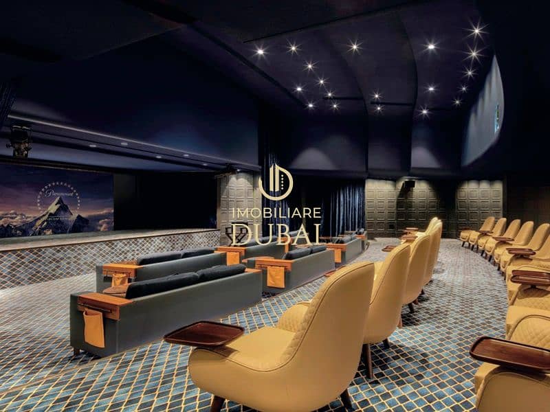 18 cinema . jpg