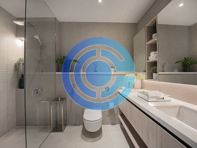 19 LIV-LUX-Show-Apartment-Bathroom-1024x683. jpg