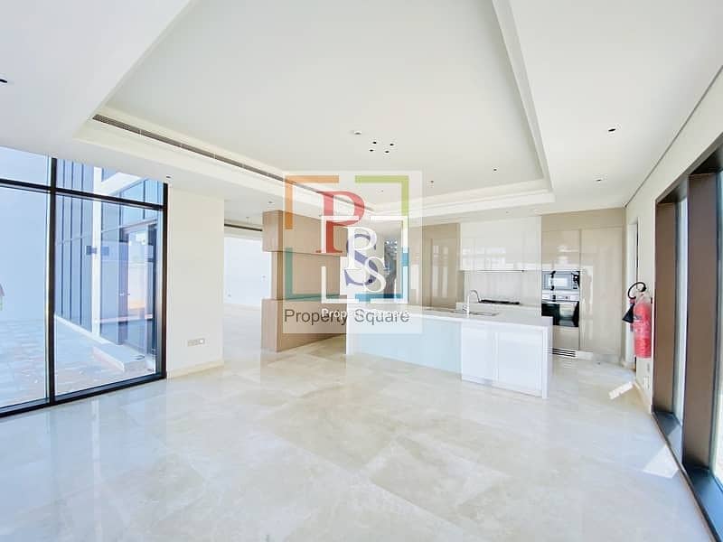 3 Brand New Vacant 4 BR at Prime Location
